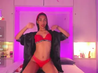 AnaihCollins's Live Sex Cam Show