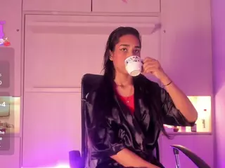 AnaihCollins's Live Sex Cam Show