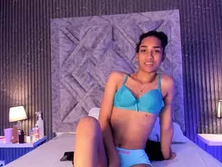 AnaihCollins's Live Sex Cam Show