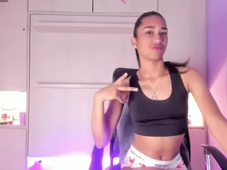 AnaihCollins's Live Sex Cam Show