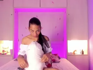 AnaihCollins's Live Sex Cam Show