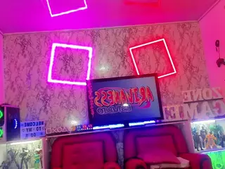 artemisa-hot's Live Sex Cam Show