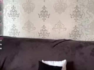 EleneFulwood's Live Sex Cam Show