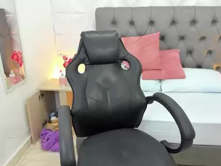 isabela-lopezz's Live Sex Cam Show