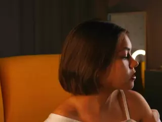 MaeBeale's Live Sex Cam Show