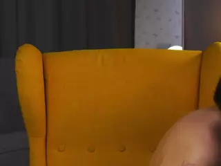MaeBeale's Live Sex Cam Show