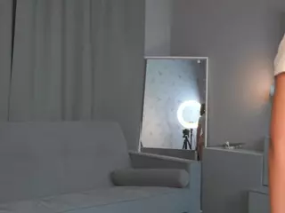 MaeBeale's Live Sex Cam Show