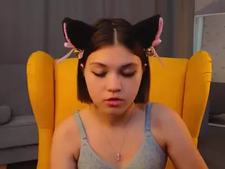 MaeBeale's Live Sex Cam Show