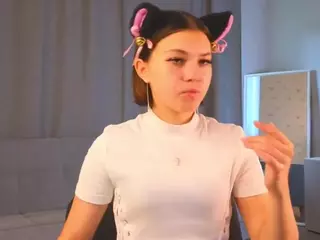 MaeBeale's Live Sex Cam Show