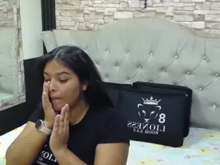 sia-cavad's Live Sex Cam Show