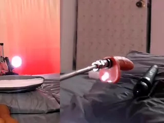 Victoria-Luxe's Live Sex Cam Show