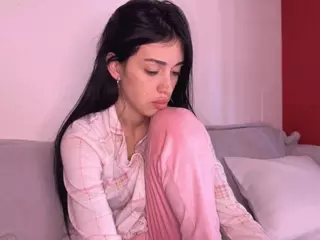 JadeMirage's Live Sex Cam Show