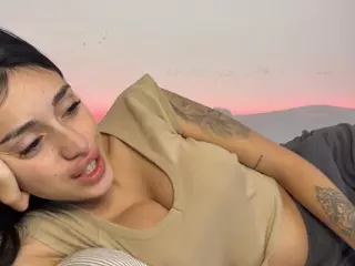 JadeMirage's Live Sex Cam Show