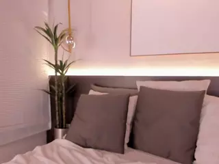 Laura Beaumont's Live Sex Cam Show