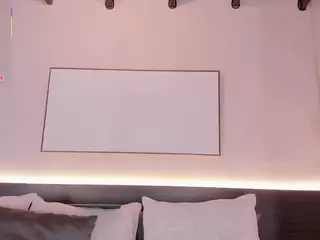 Laura Beaumont's Live Sex Cam Show