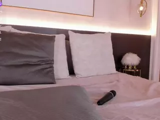 Laura Beaumont's Live Sex Cam Show