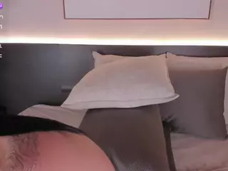 Laura Beaumont's Live Sex Cam Show