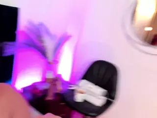 MirandaRox's Live Sex Cam Show