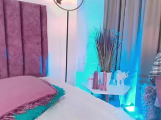 MirandaRox's Live Sex Cam Show