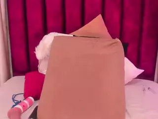 MirandaRox's Live Sex Cam Show