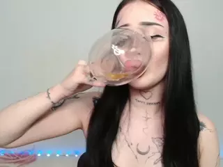 alisa-tattoogirl's Live Sex Cam Show