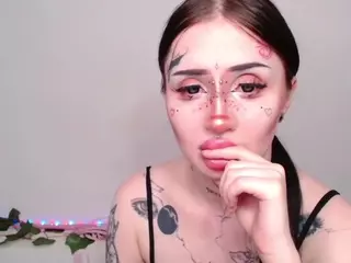 alisa-tattoogirl's Live Sex Cam Show