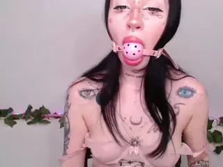 alisa-tattoogirl's Live Sex Cam Show