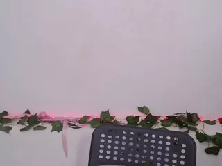 alisa-tattoogirl's Live Sex Cam Show