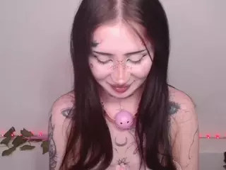 alisa-tattoogirl's Live Sex Cam Show