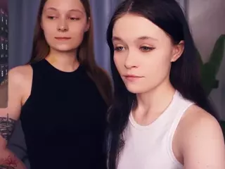 Mia and Darelin's Live Sex Cam Show
