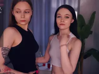 Mia and Darelin's Live Sex Cam Show