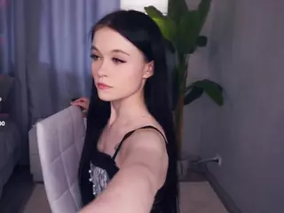 Mia and Darelin's Live Sex Cam Show