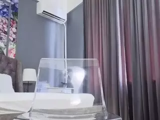EvaxxxRose's Live Sex Cam Show
