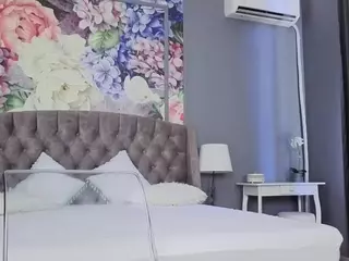EvaxxxRose's Live Sex Cam Show