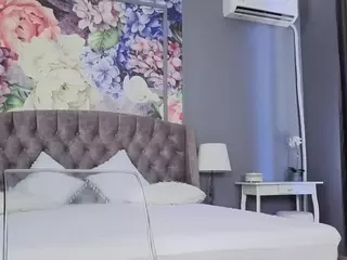 EvaxxxRose's Live Sex Cam Show