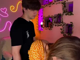 Sofi-Adrean's Live Sex Cam Show