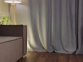 Nicole's Live Sex Cam Show