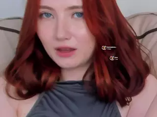 Holly's Live Sex Cam Show