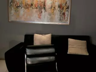 MilaLawrenceX's Live Sex Cam Show