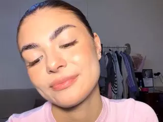 MoiraHadwin's Live Sex Cam Show