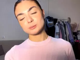 MoiraHadwin's Live Sex Cam Show