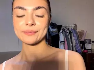 MoiraHadwin's Live Sex Cam Show
