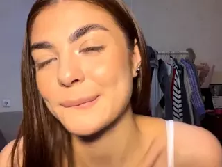 MoiraHadwin's Live Sex Cam Show