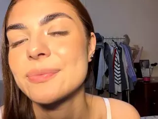 MoiraHadwin's Live Sex Cam Show