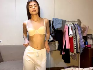 MoiraHadwin's Live Sex Cam Show