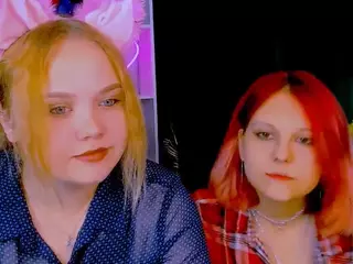 sophia-fleur's Live Sex Cam Show
