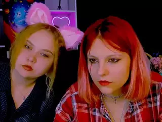 sophia-fleur's Live Sex Cam Show
