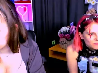sophia-fleur's Live Sex Cam Show