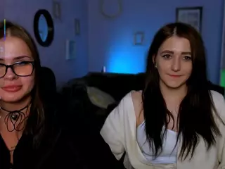 bella-cold's Live Sex Cam Show