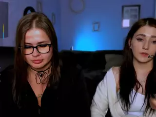bella-cold's Live Sex Cam Show